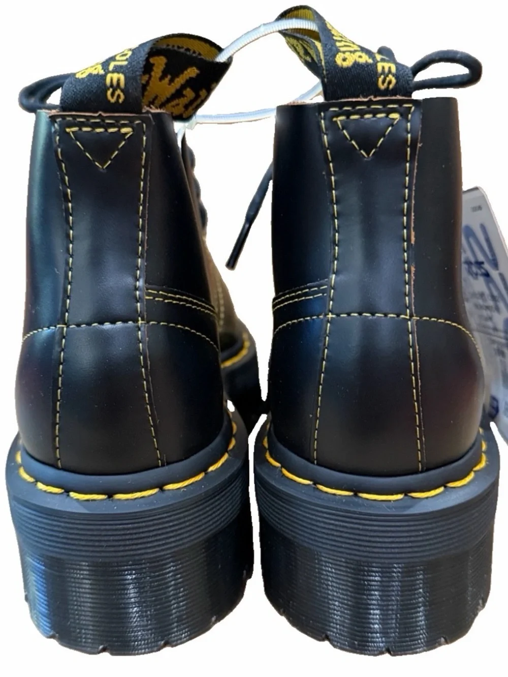Dr. Martens 🔥 brand
